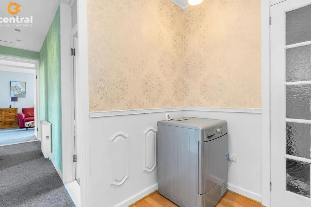 Central Serviced Apartments - Info Only Listing - Contact Us For Long Term Stays At Central Short Lets - 30 Plus Properties Available Dundee