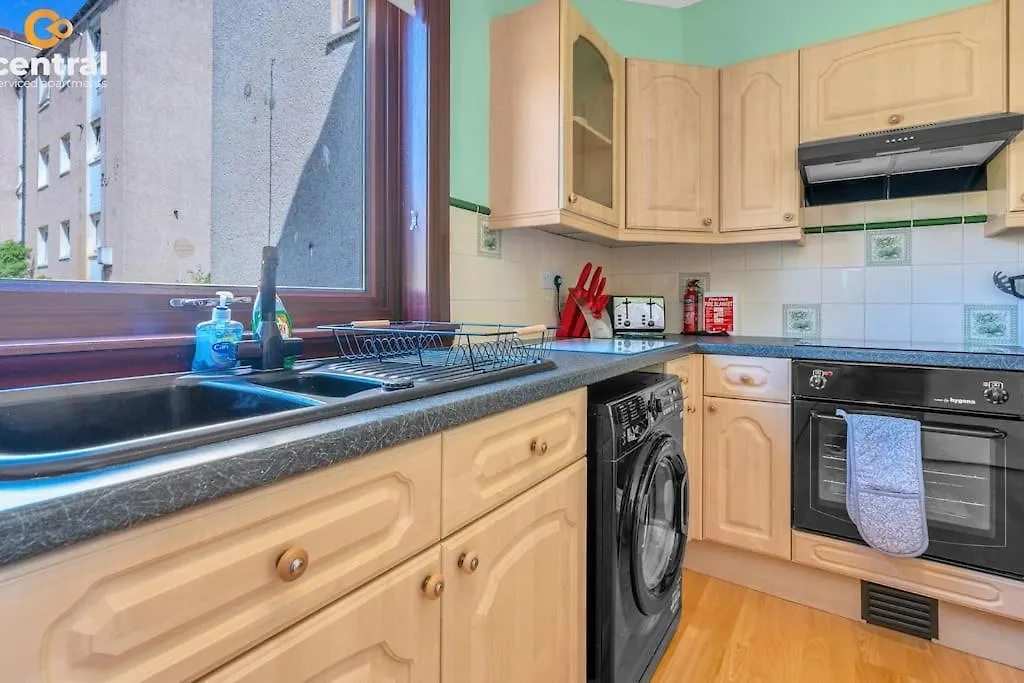 Central Serviced Apartments - Info Only Listing - Contact Us For Long Term Stays At Central Short Lets - 30 Plus Properties Available Dundee Verenigd Koninkrijk